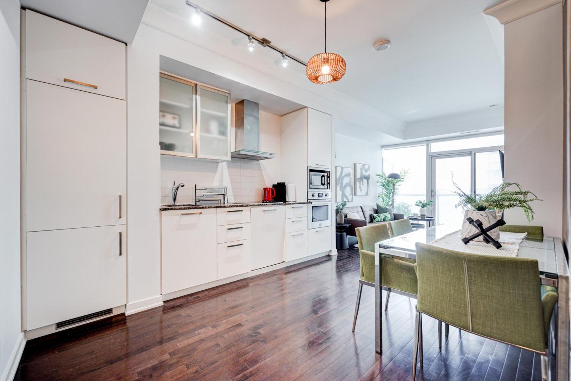 Skytree - Modern Rusty Condo Close To Union Station In Heart Of Downtown Toronto Bagian luar foto