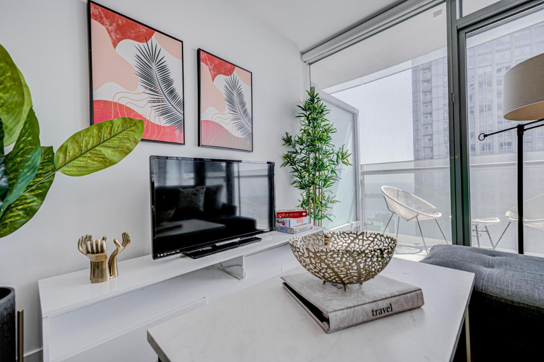 Skytree - Modern Rusty Condo Close To Union Station In Heart Of Downtown Toronto Bagian luar foto