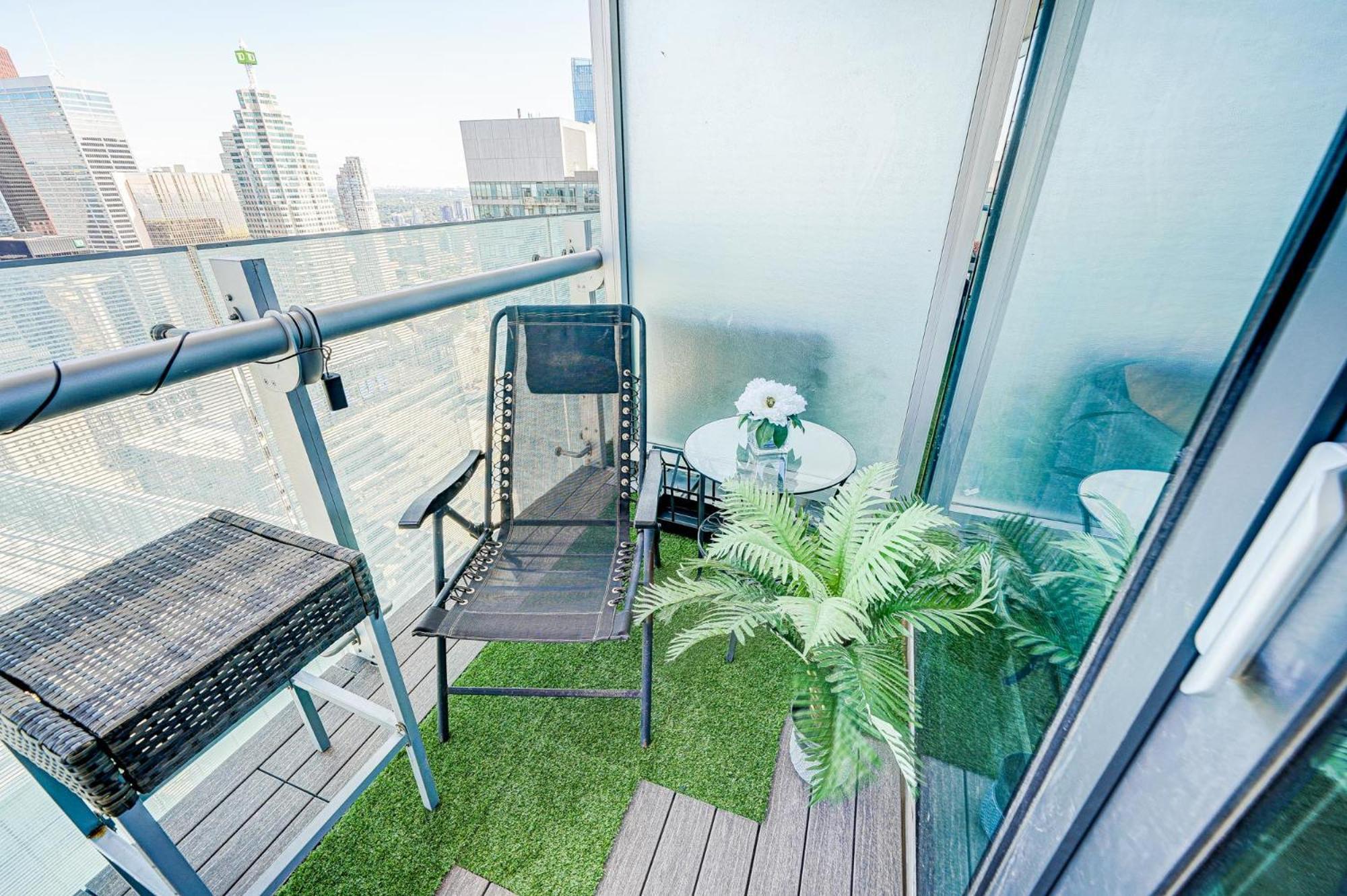 Skytree - Modern Rusty Condo Close To Union Station In Heart Of Downtown Toronto Bagian luar foto